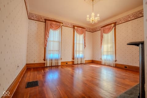 Bonus room at 123 S Jennings Street, North Vernon, IN
