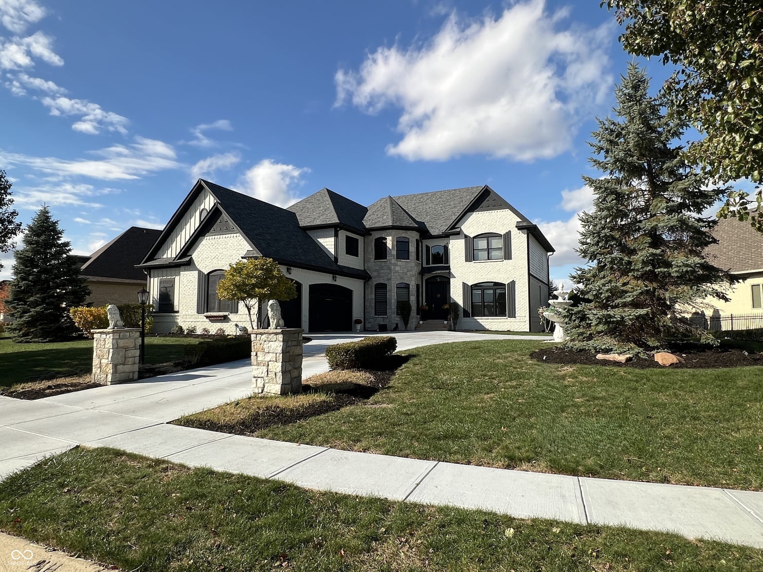 Photo of 6668 Silver Creek Drive, Indianapolis, IN