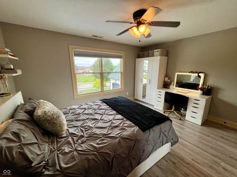 Photo of 6668 Silver Creek Drive, Indianapolis, IN