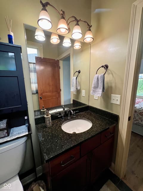 Photo of 6668 Silver Creek Drive, Indianapolis, IN