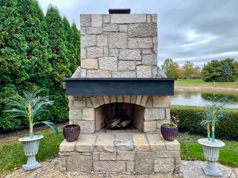 Photo of 6668 Silver Creek Drive, Indianapolis, IN