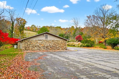 Photo of 2123 Greasy Creek Road, Nashville, IN