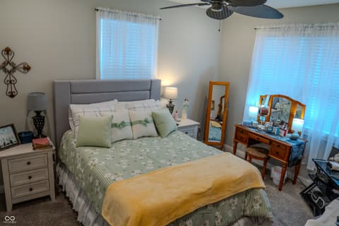 Photo of 914 Ridge Rock Lane, Bargersville, IN