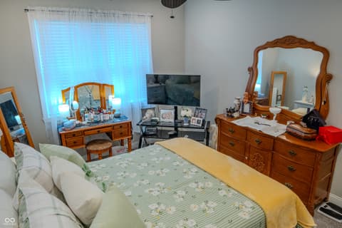 Photo of 914 Ridge Rock Lane, Bargersville, IN