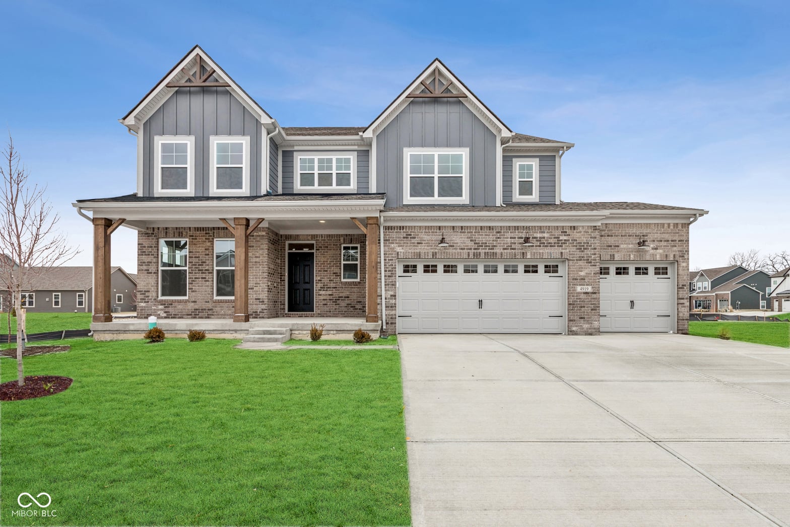 Photo of 4919 Amber Crest Drive, Brownsburg, IN