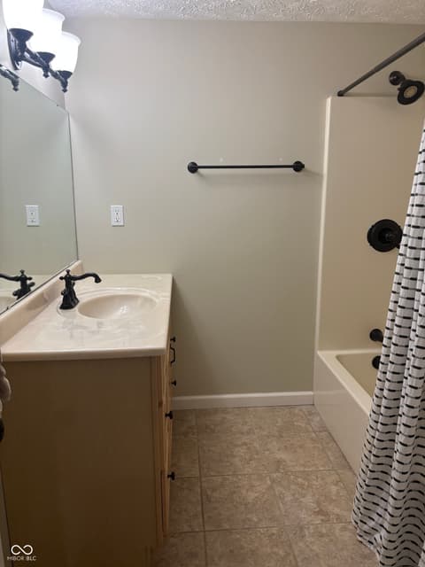 Photo of 3925 Alex Court, Lafayette, IN