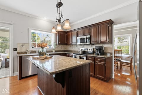 Photo of 6327 Columbia Circle, Fishers, IN