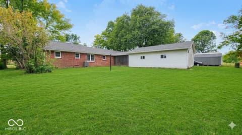 Photo of 1611 E Range Line Road, Greencastle, IN