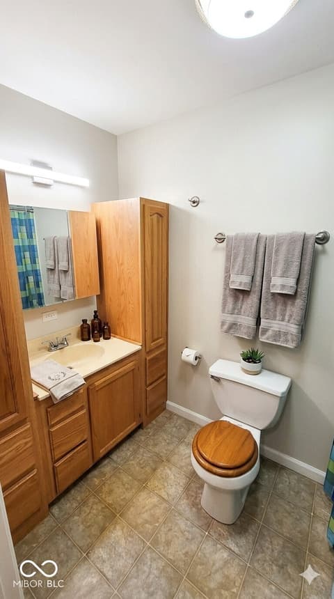Photo of 1611 E Range Line Road, Greencastle, IN