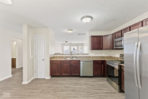 Photo of 10522 Hunters Crossing Boulevard, Indianapolis, IN