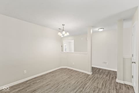 Photo of 10522 Hunters Crossing Boulevard, Indianapolis, IN