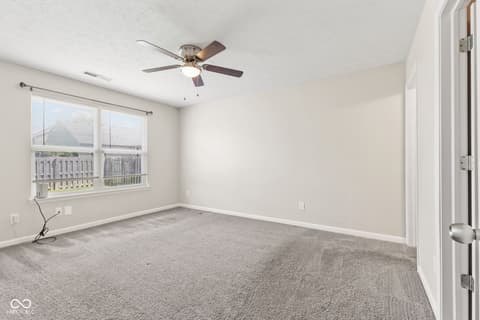 Photo of 10522 Hunters Crossing Boulevard, Indianapolis, IN