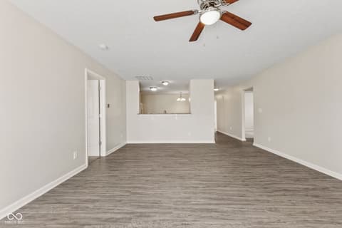 Photo of 10522 Hunters Crossing Boulevard, Indianapolis, IN