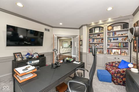 Photo of 10815 Diamond Drive, Carmel, IN