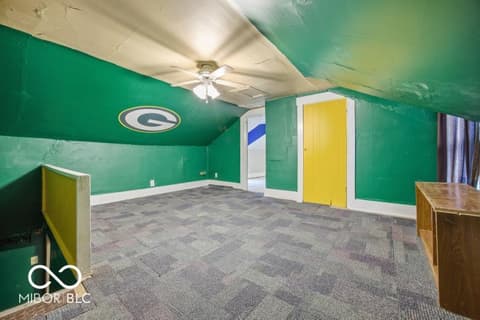Bonus room at 225 N West Street, Shelbyville, IN