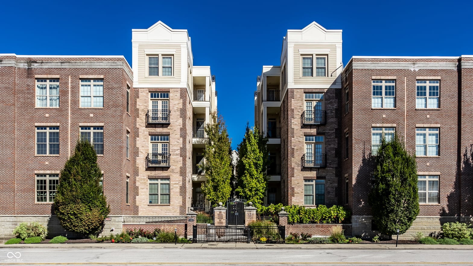 Photo of 450 E Ohio Street, Indianapolis, IN