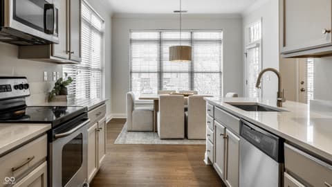 Photo of 450 E Ohio Street, Indianapolis, IN