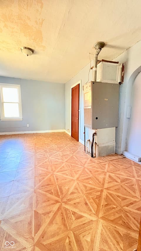 Photo of 408 W Logan Street, Brazil, IN