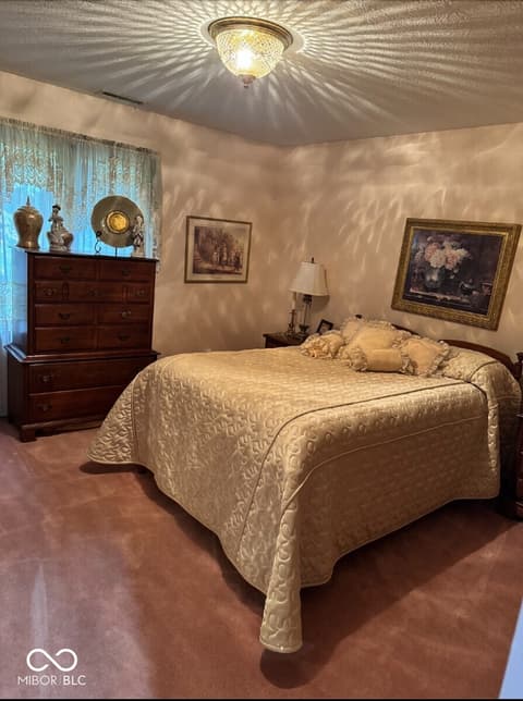 Photo of 1406 S Harmony Trail, Greenfield, IN