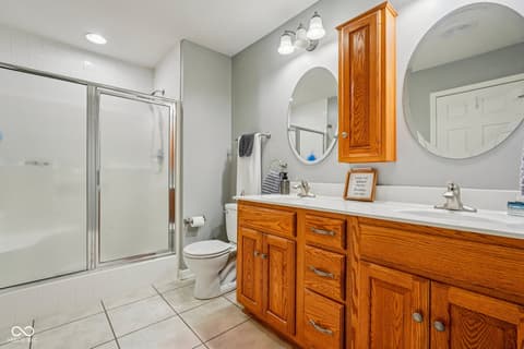 Bathroom at 933 Amesbury Court, Indianapolis, IN