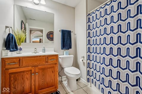 Bathroom at 933 Amesbury Court, Indianapolis, IN