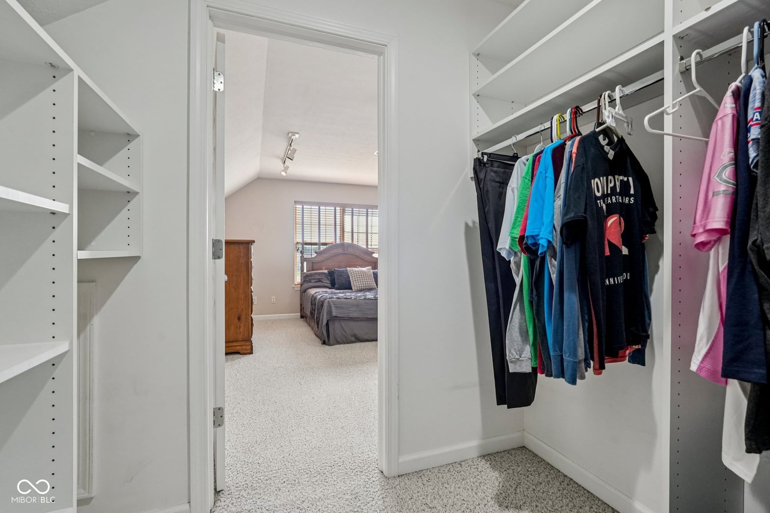 Walk In Closets