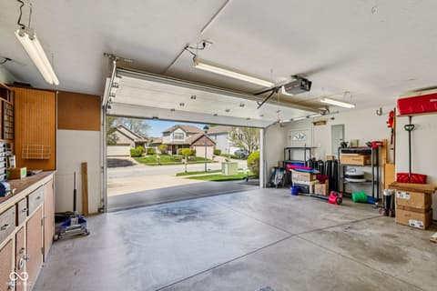Garage at 933 Amesbury Court, Indianapolis, IN