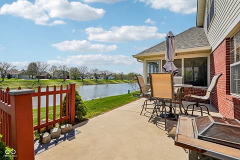Outdoor living area at 933 Amesbury Court, Indianapolis, IN
