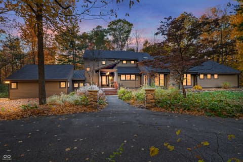 11416 Forest Knoll Circle