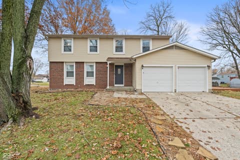 2921 N Sheffield Drive