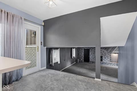 Photo of 4404 Devon Lake Road, Indianapolis, IN