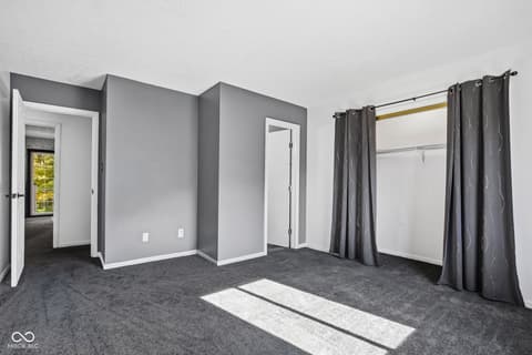 Photo of 4404 Devon Lake Road, Indianapolis, IN
