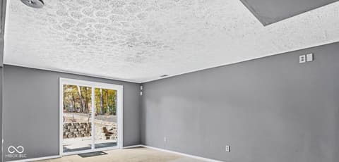 Photo of 4404 Devon Lake Road, Indianapolis, IN