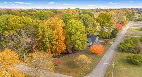 Photo of 4404 Devon Lake Road, Indianapolis, IN