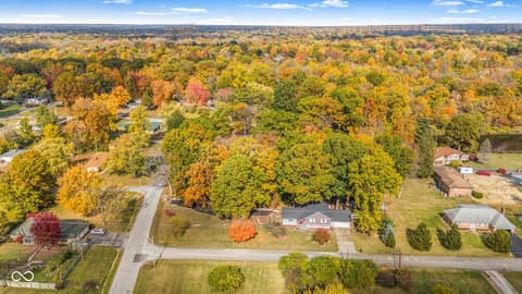 Photo of 4404 Devon Lake Road, Indianapolis, IN