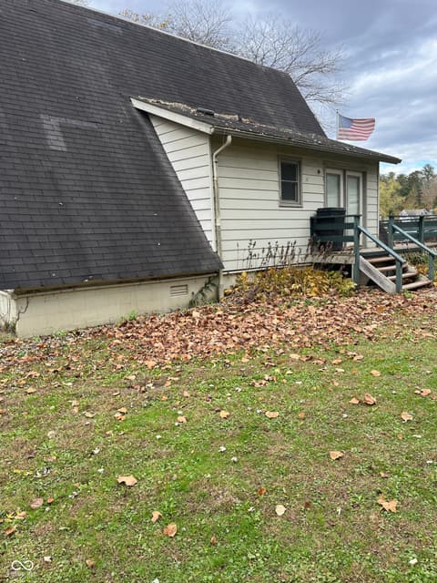 Side exterior at 4007 E State Road 46, Nashville, IN