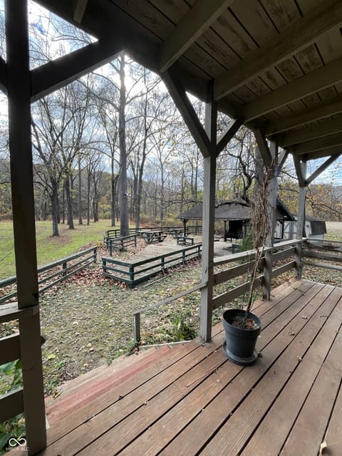 Outdoor living area at 4007 E State Road 46, Nashville, IN