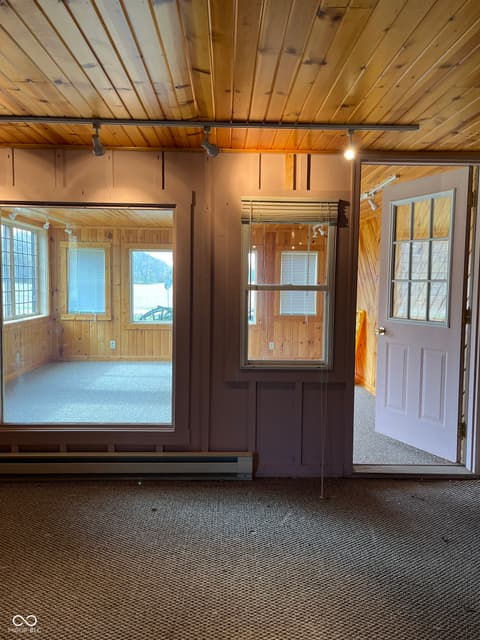 Studio — 4007 E State Road 46, Nashville, IN
