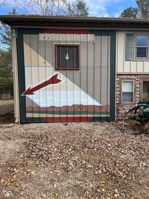 Garage at 4007 E State Road 46, Nashville, IN