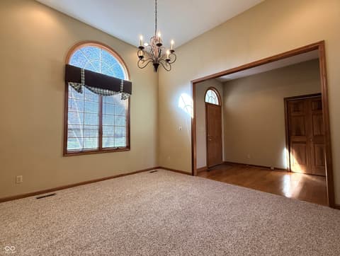 Photo of 97 N Sugar Cliff Drive, Crawfordsville, IN