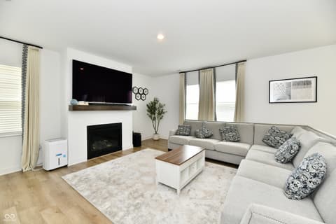 Photo of 3382 Essex Drive, Danville, IN