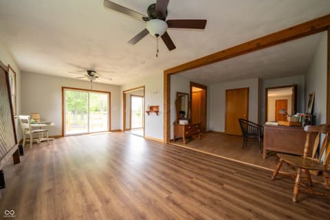 Living room at 5388 W Hazelrigg Road, Thorntown, IN