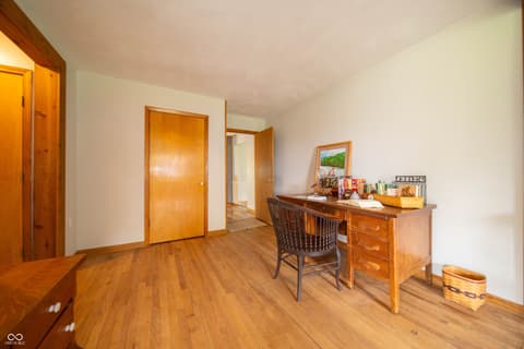 Home office at 5388 W Hazelrigg Road, Thorntown, IN