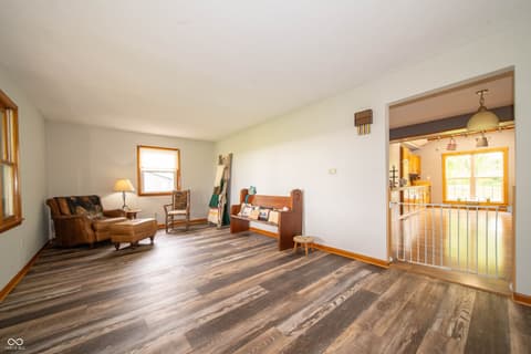 Sitting Room — 5388 W Hazelrigg Road, Thorntown, IN