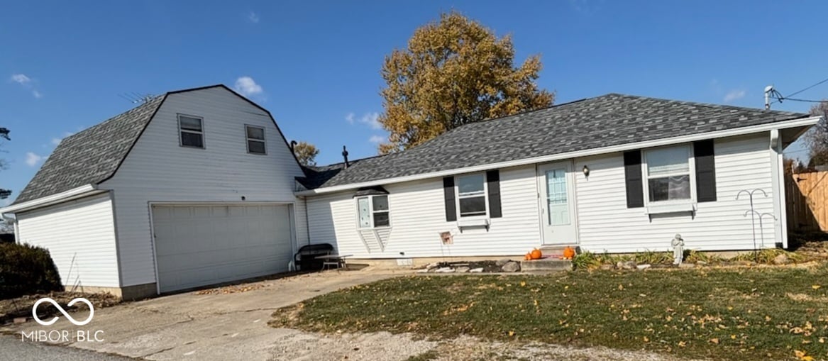 Photo of 500 W Wabashaw Street, North Salem, IN