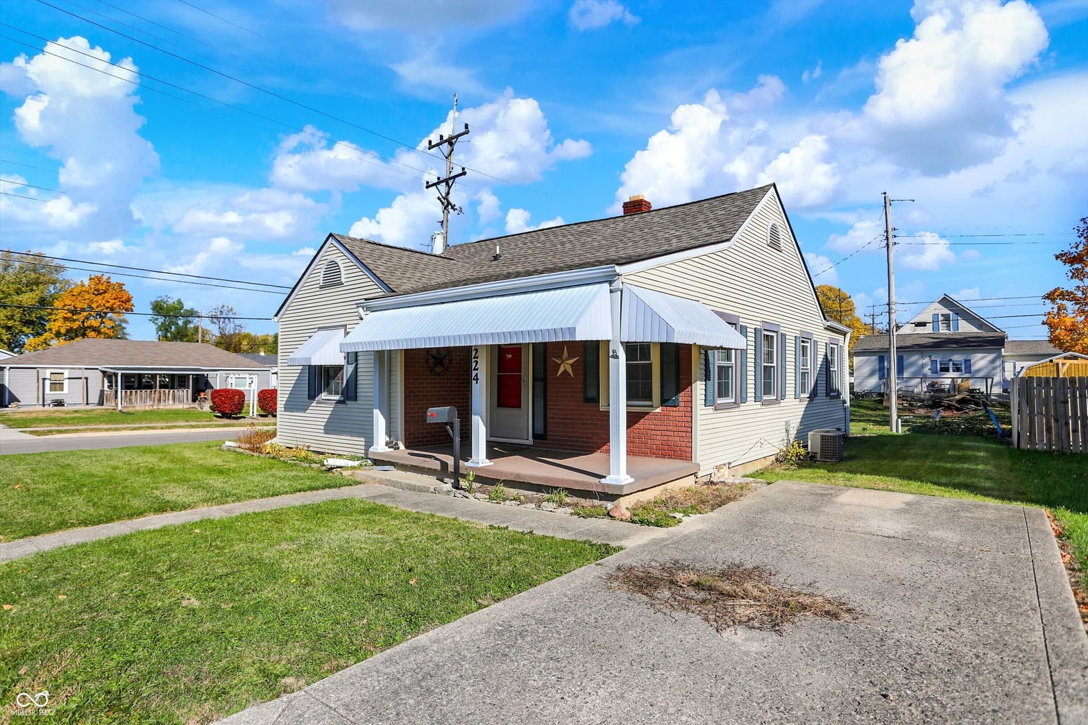 Photo of 224 Reddingdale Drive, New Castle, IN