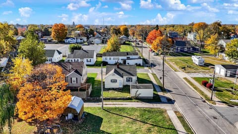 Photo of 224 Reddingdale Drive, New Castle, IN