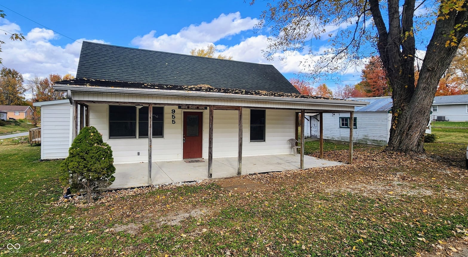 Photo of 955 E Washington Street, Knightsville, IN