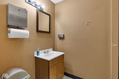 Photo of 7601 Milhouse Road, Indianapolis, IN