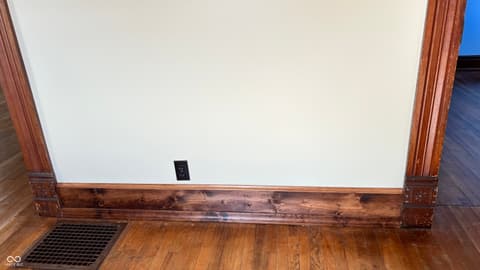 Photo of 11990 E County Road 400 S, Selma, IN